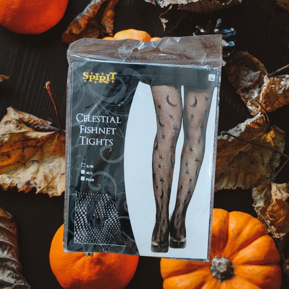 Fishnet tights